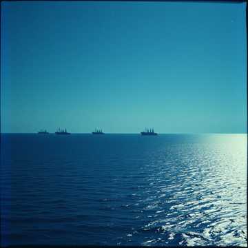 (Strumentale) Mare e metallo