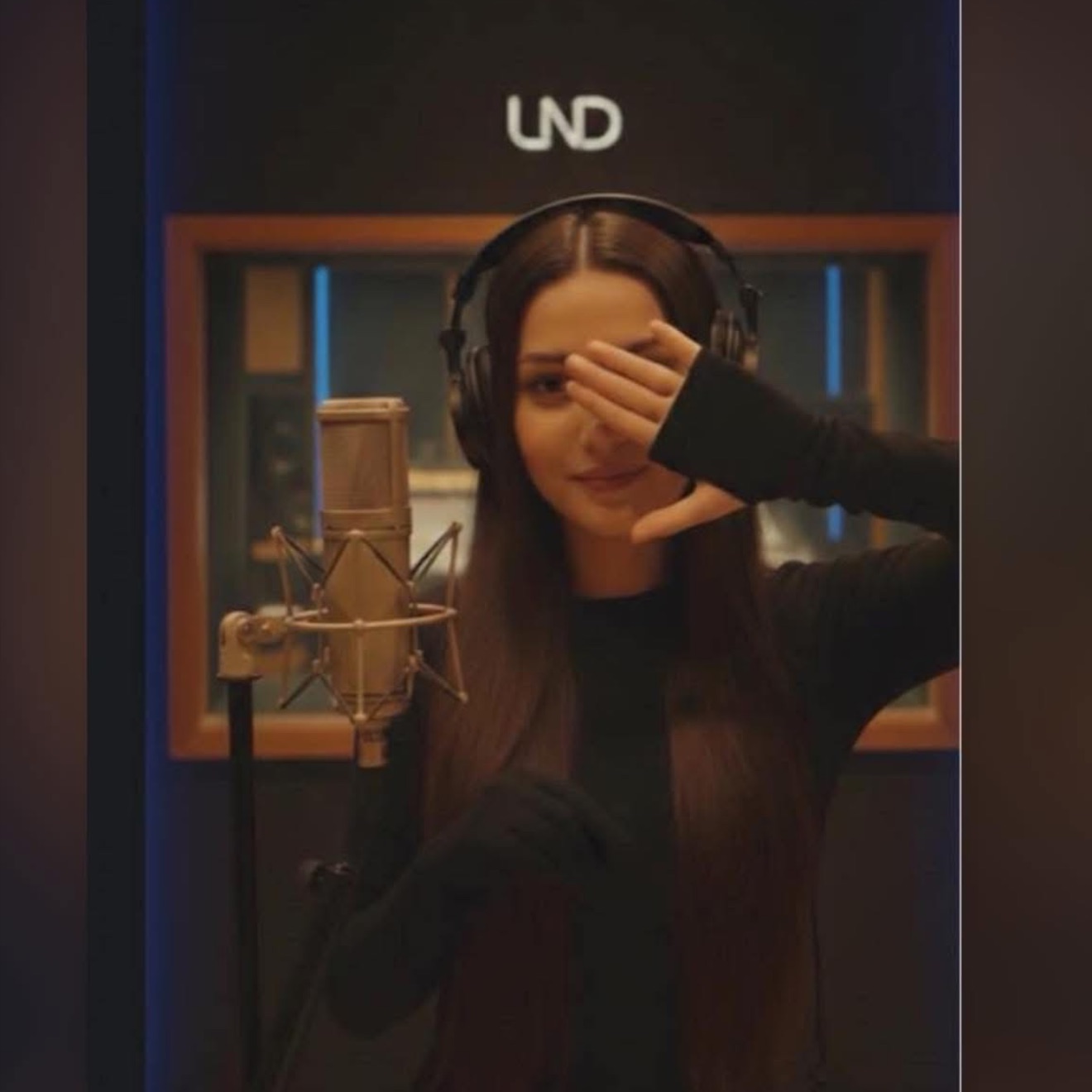 لا تورطني بحبك