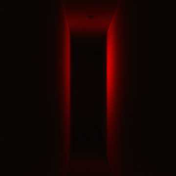 燃える影の中で