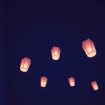 Schwerelos Treibe Fern