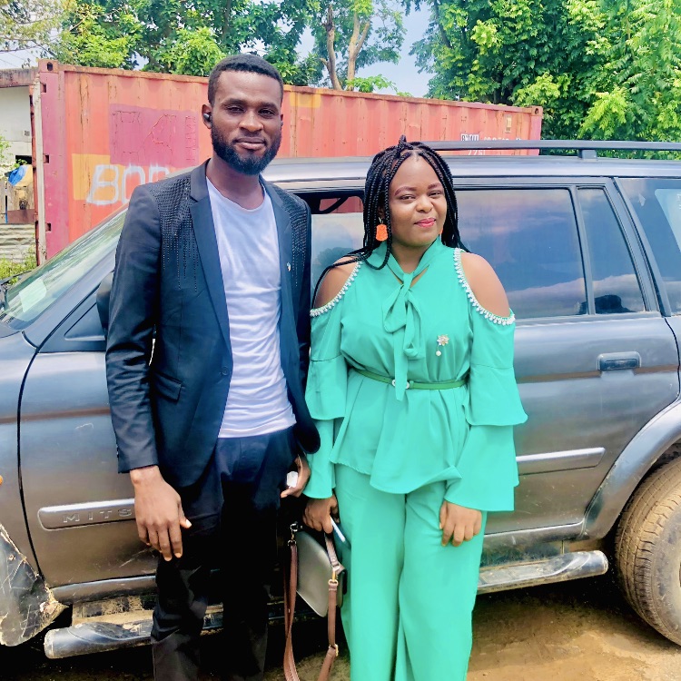 Rêverie Céleste: Histoires Dans Les Nuages